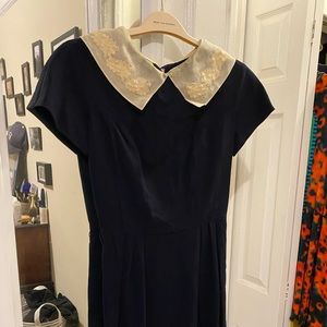 Vintage dress for the office in perfect condition.